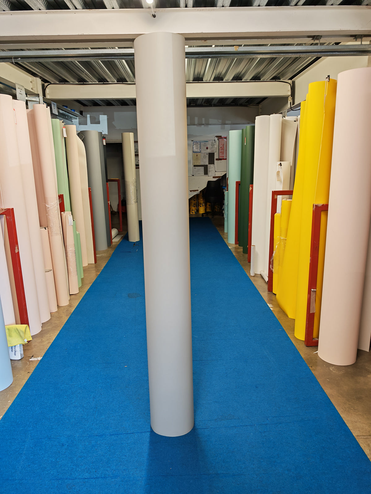 Antelope vinyl, 16 sq m (sale 159)