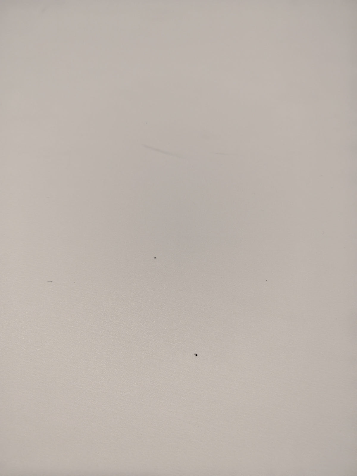 White vinyl, 4 sq m (sale 168)