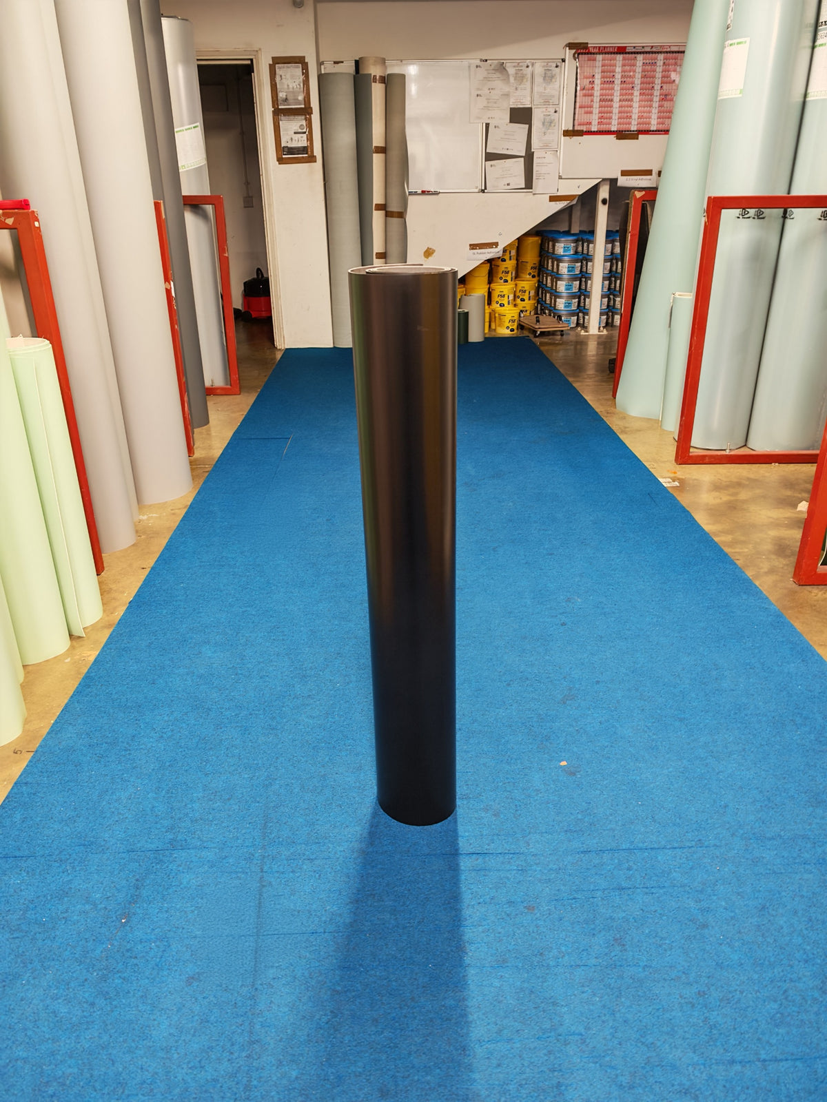 Carbon black rubber, 1.9 sq m (roll 116)