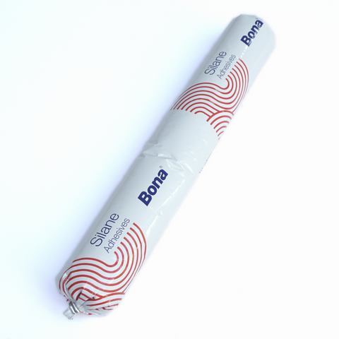 A small (1KG) tub of adhesive for floors. This is a high quality fast-curing glue with an excellent initial bonding strength.