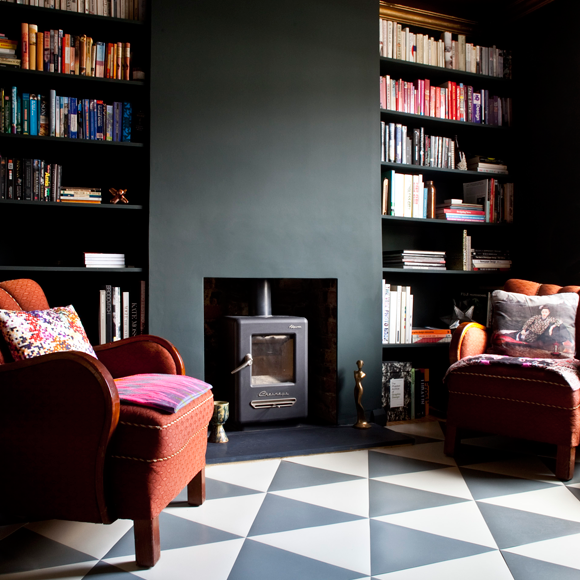 Rachel Point grey rubber Triangle Tiles, 0.61 sqm/7 tiles (Matt) (sale 142)